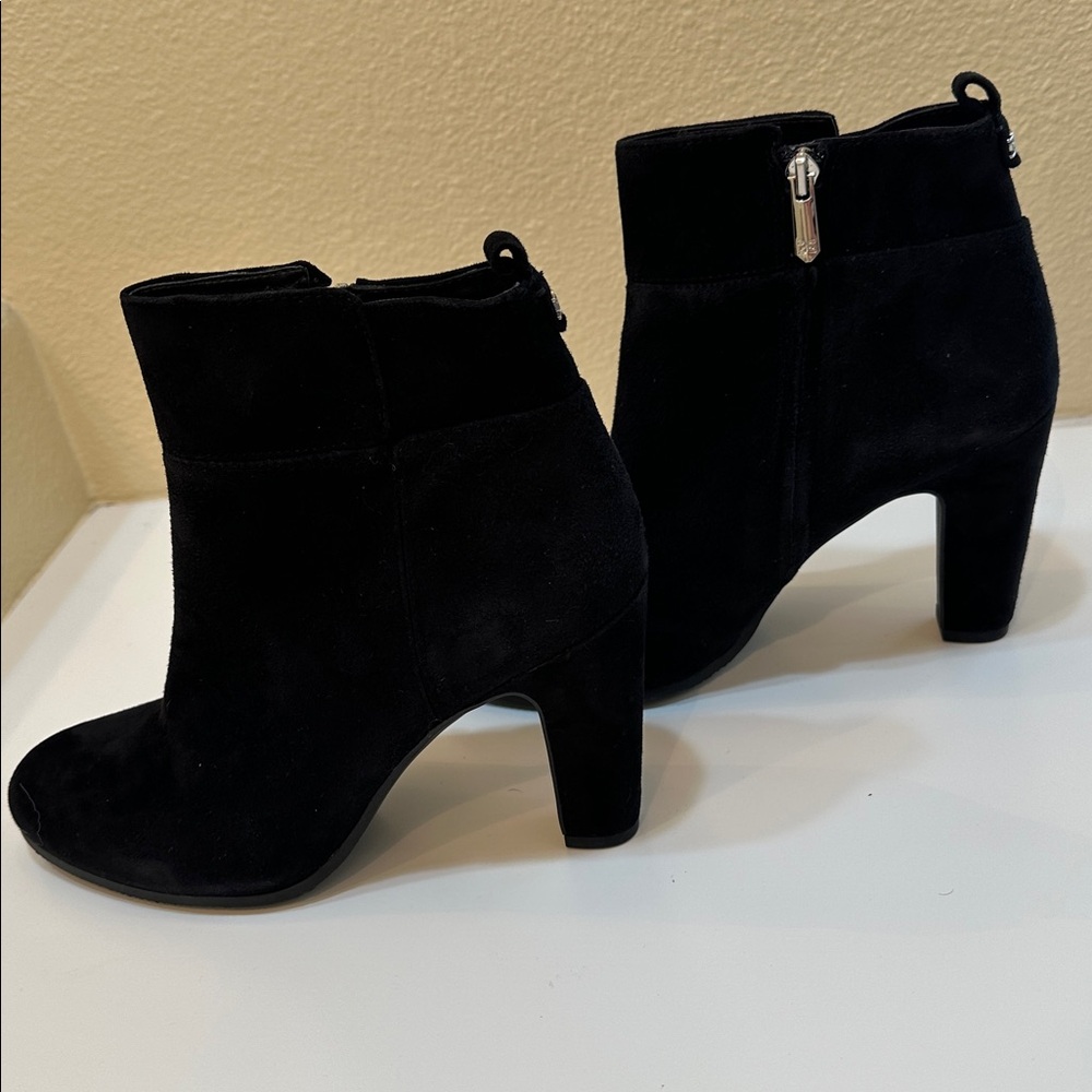 New Sam Edelman Elegant Black Suede Women's Ankle Boots. Size 9. - Picture 2 of 10